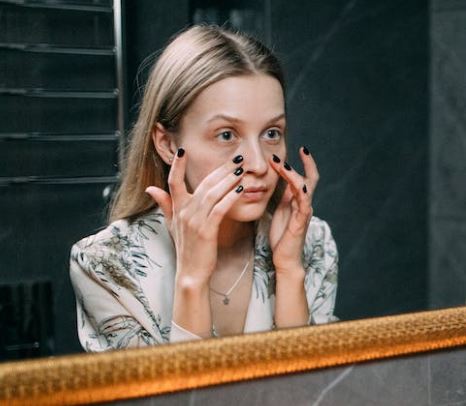 Aging Skin Exposed Signature Class